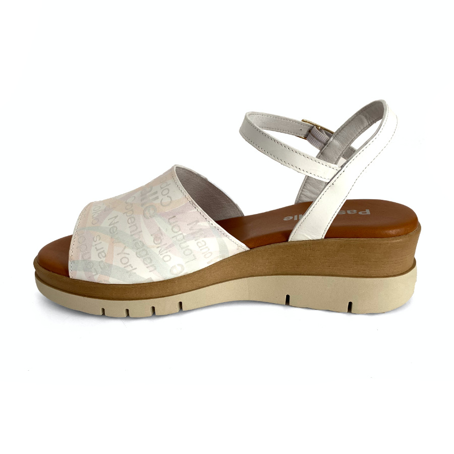 Sandalias de cuña para mujer en piel blanca: imagen 5