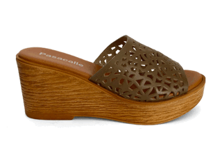 Sandalias de cuña con plataforma para mujer en piel kaki