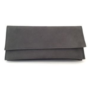 Bolso cartera mujer en piel ante gris con cadena