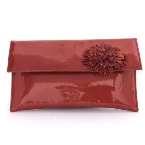 Bolso cartera de mujer en piel charol rojo