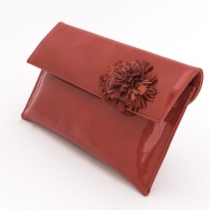 Bolso cartera de mujer en piel charol rojo