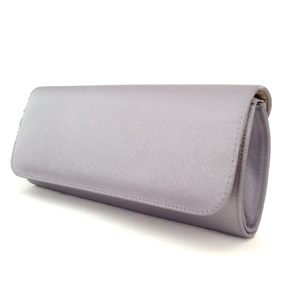 Bolso cartera de mujer en raso plata con cadena: imagen 2