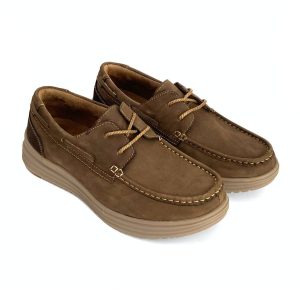 Náutico de hombre en piel nobuk arena