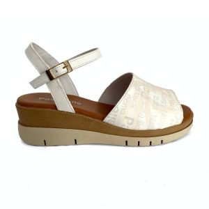 Sandalias de cuña para mujer en piel blanca