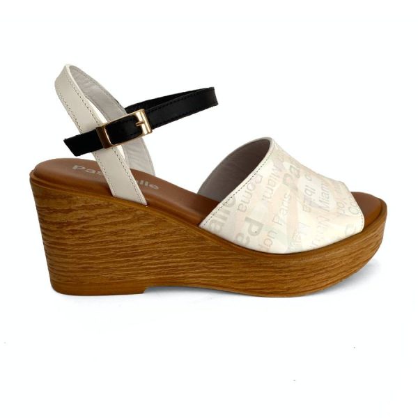 Sandalias de cuña con plataforma para mujer en piel blanca