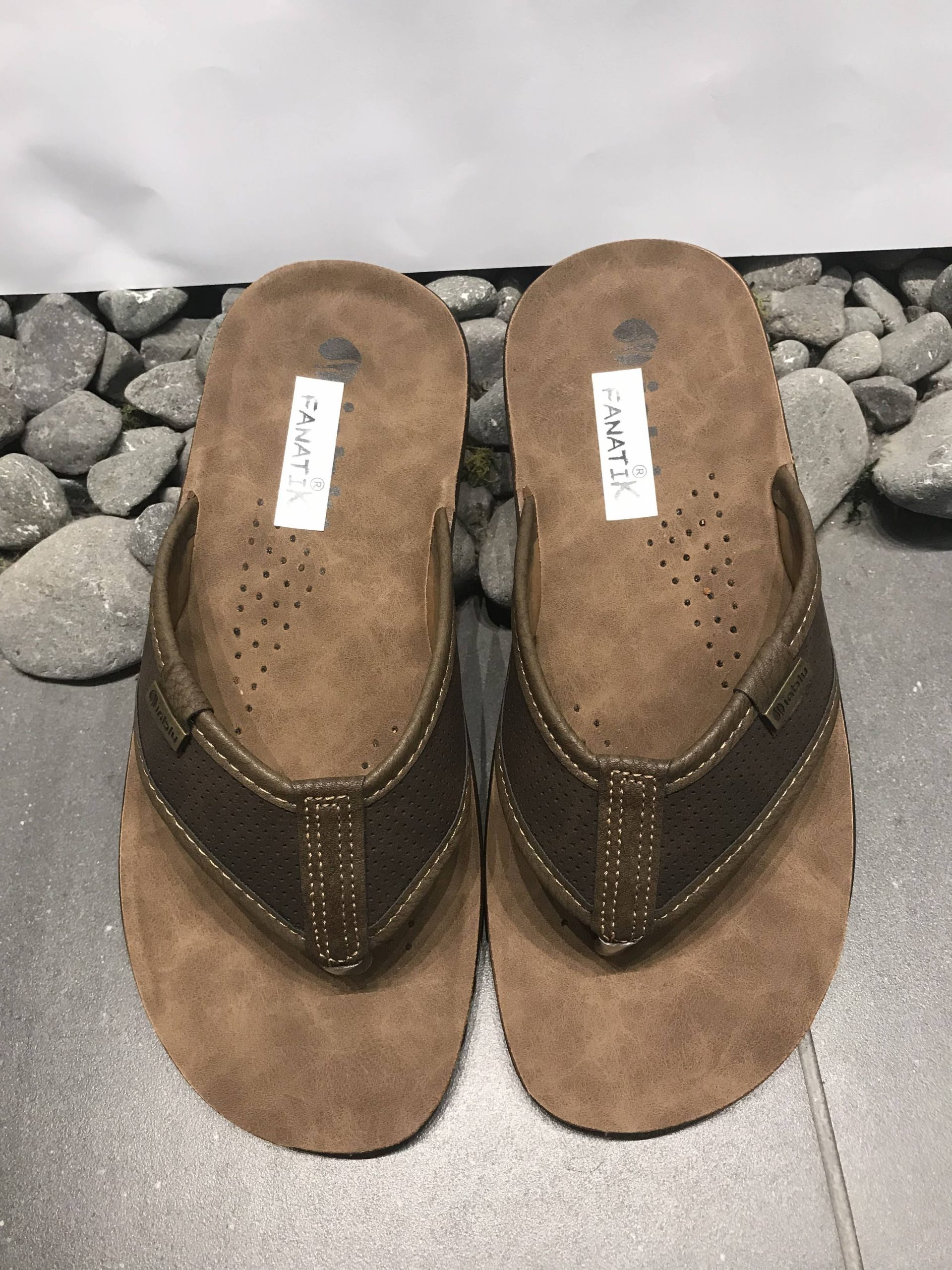 Sandalias de hombre veganas marrón: imagen 4