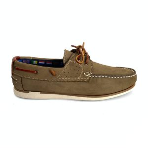 Zapatos náuticos de hombre en piel nobuk taupe